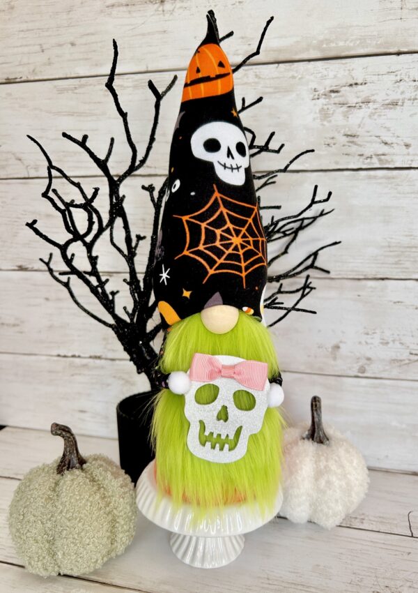 Halloween Hank Loves Skeletons