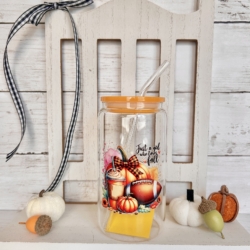 Just a girl who loves fall – Glass Tumbler Cup